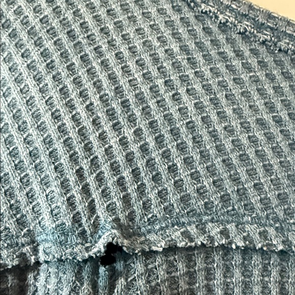 Waffle Knit V-Neck Oversized Pullover - Dusty Teal - Picture 3 of 3